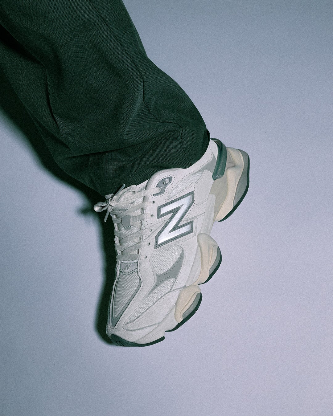 New balance white on hot sale white