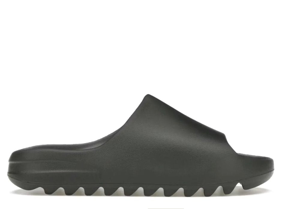 Yeezy Slide Dark Onyx Yeezy Slide kikokickz 