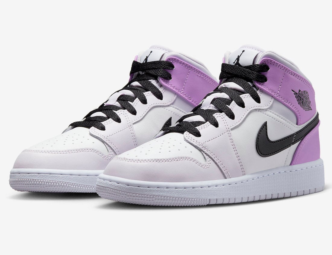 Air Jordan 1 Mid Barely Grape sneakers kikokickz 