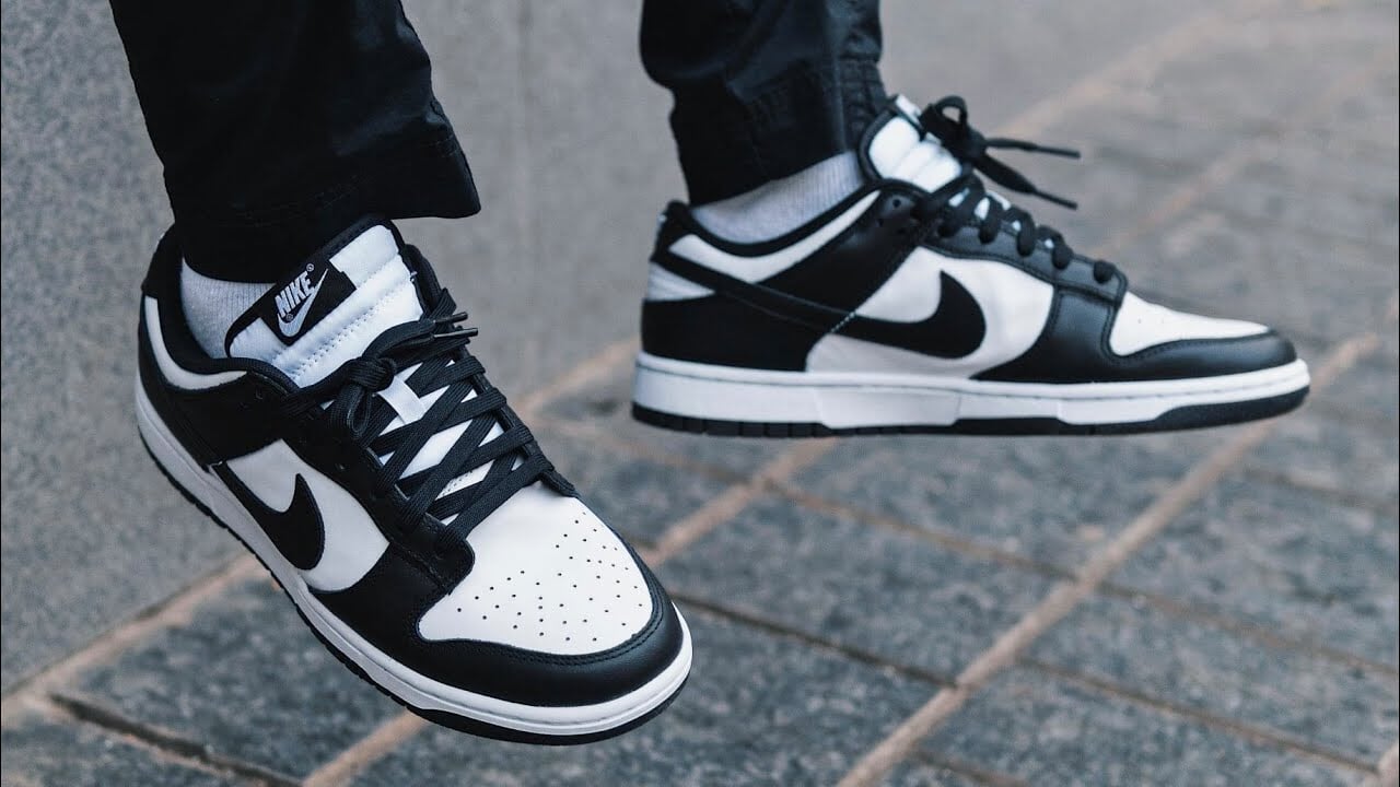 Dunk Low Retro Black White Panda Schoenen Kikokickz 