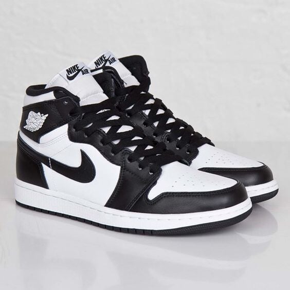 Jordan 1 Black White / Panda sneakers kikokickz 