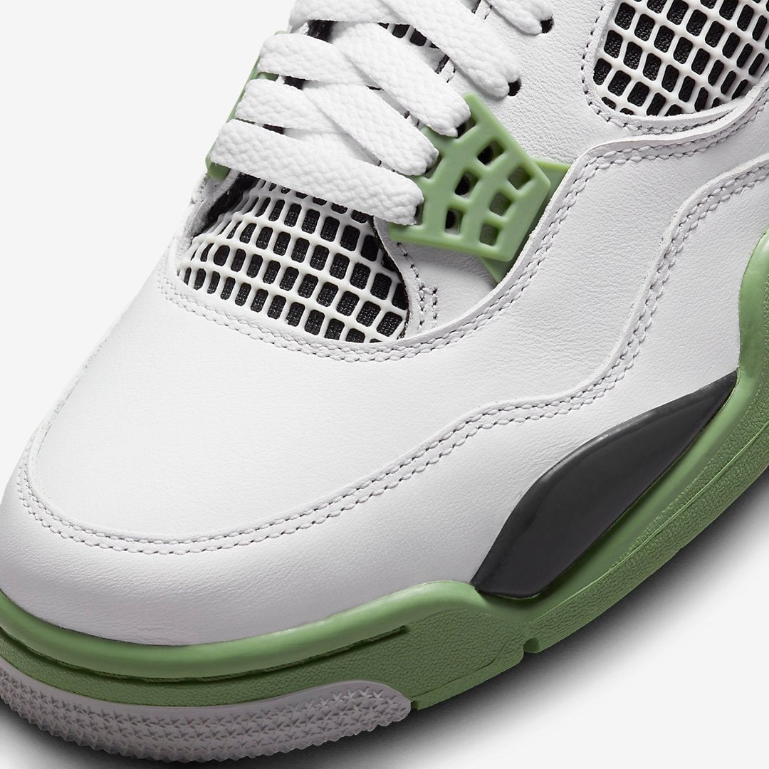 WMNS Air Jordan 4 “Seafoam” Pre-Order Schoenen kikokickz 