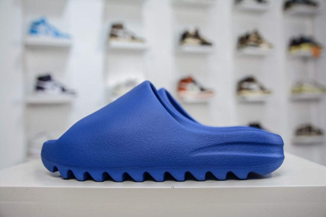 Yeezy Slide Azure Yeezy Slide kikokickz 